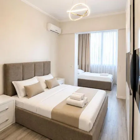 Elios Near Centrum 2 Apartman *